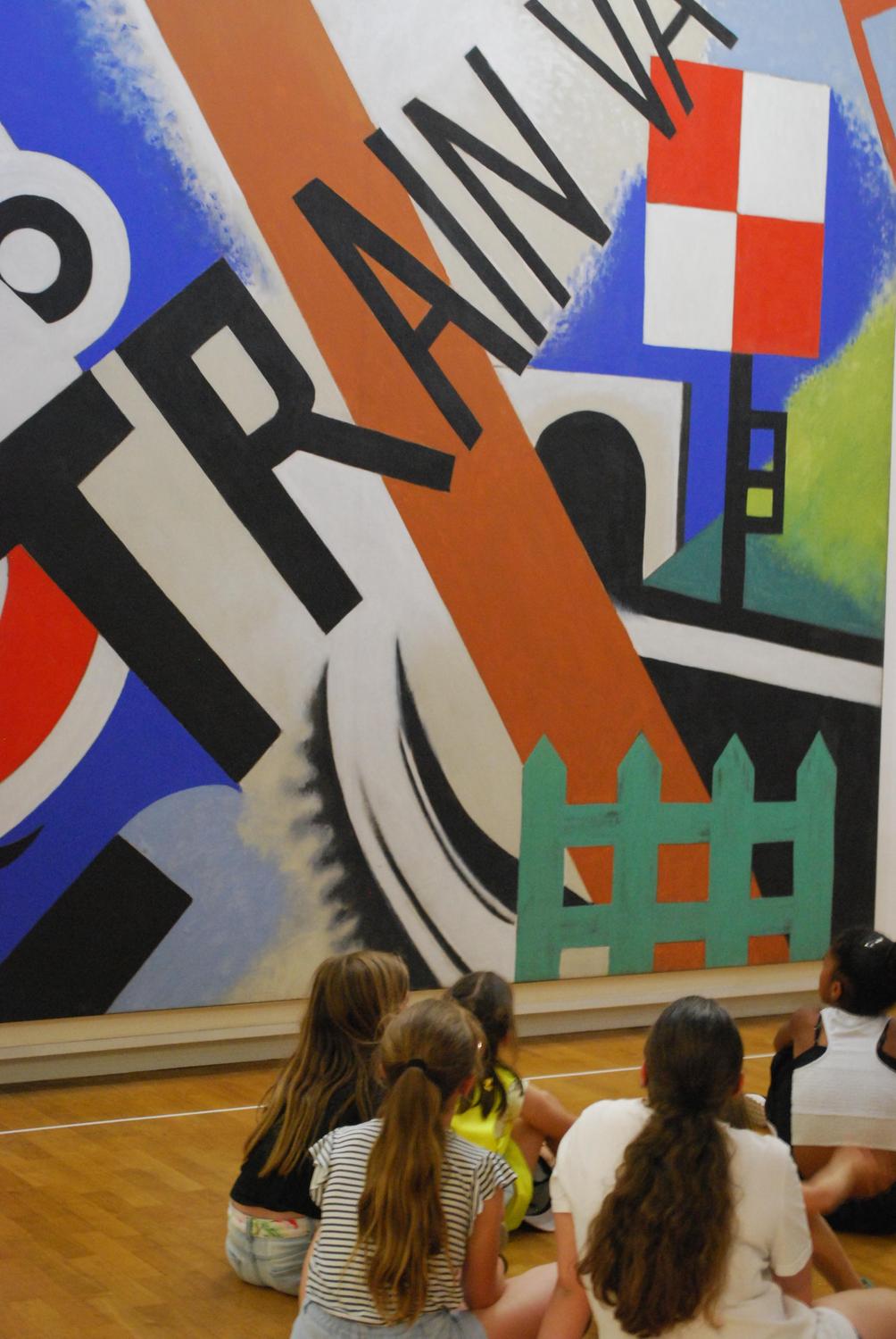 Vue d'un groupe scolaire dans le musée